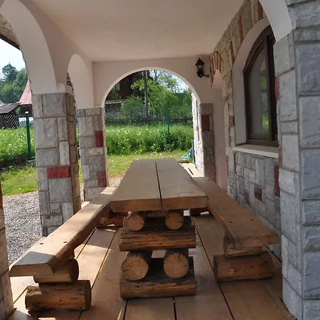 Alpstuga Dom W Lesnicy Leśnica